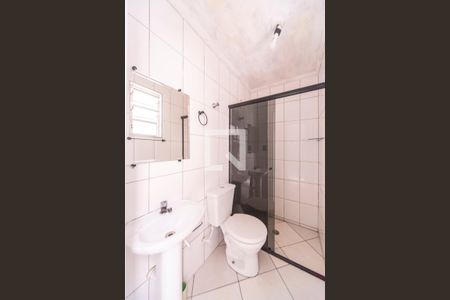 Casa para alugar com 70m², 3 quartos e 1 vagaBanheiro 