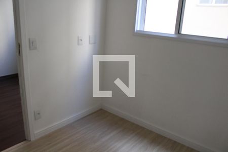 Quarto 1 de apartamento para alugar com 2 quartos, 34m² em Vila Palmeiras, São Paulo