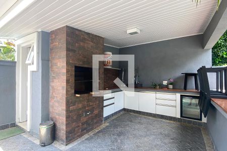 Casa de condomínio para alugar com 450m², 3 quartos e 4 vagasChurrasqueira