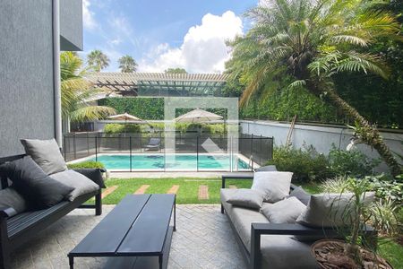 Casa de condomínio para alugar com 450m², 3 quartos e 4 vagasVaranda
