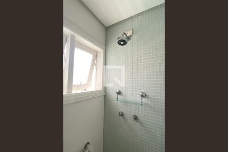 Casa de condomínio para alugar com 450m², 3 quartos e 4 vagasBanheiro da Suíte 2