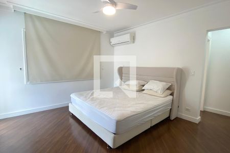 Casa de condomínio para alugar com 450m², 3 quartos e 4 vagasSuíte 1