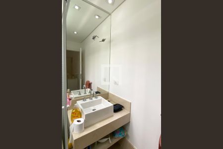 Casa de condomínio para alugar com 450m², 3 quartos e 4 vagasBanheiro da Suíte 2