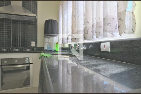 Casa à venda com 153m², 5 quartos e 2 vagasCozinha