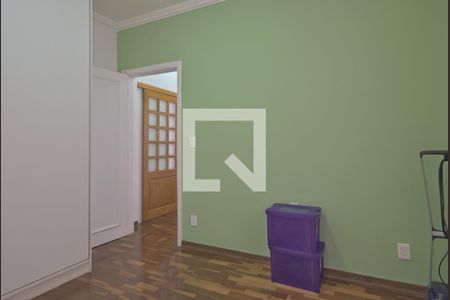 Casa à venda com 153m², 5 quartos e 2 vagasSuíte