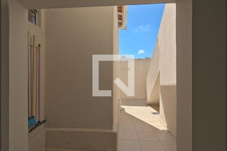 Casa à venda com 153m², 5 quartos e 2 vagasQuintal