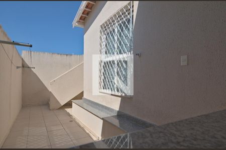 Casa à venda com 153m², 5 quartos e 2 vagasQuintal