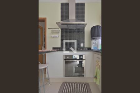 Casa à venda com 153m², 5 quartos e 2 vagasCozinha