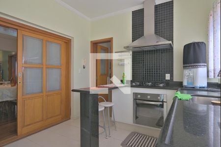 Casa à venda com 153m², 5 quartos e 2 vagasCozinha