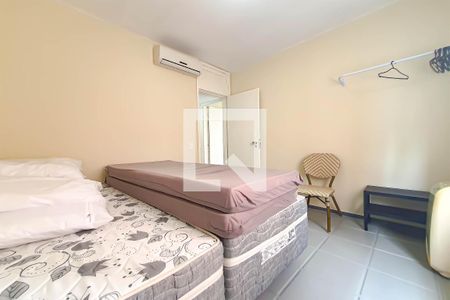 Quarto 1 de apartamento para alugar com 3 quartos, 80m² em Jardim Tejereba, Guarujá