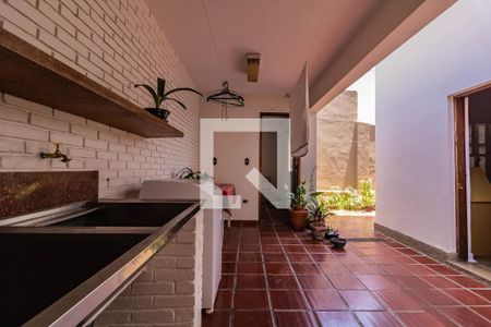 Casa à venda com 400m², 4 quartos e 3 vagasÁrea de Serviço