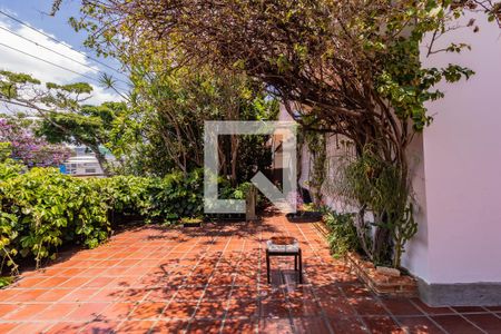 Casa à venda com 400m², 4 quartos e 3 vagasArea externa