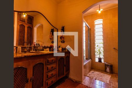 Casa à venda com 400m², 4 quartos e 3 vagasBanheiro corredor