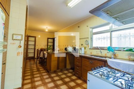 Casa à venda com 400m², 4 quartos e 3 vagasCozinha - sala de jantar