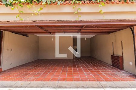 Casa à venda com 400m², 4 quartos e 3 vagasGaragem