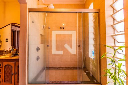 Casa à venda com 400m², 4 quartos e 3 vagas Casa à venda com 400m², 4 quartos e 3 vagasDetalhe do Banheiro da Suite