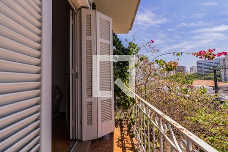 Casa à venda com 400m², 4 quartos e 3 vagasVaranda da suíte