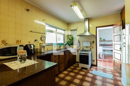 Casa à venda com 400m², 4 quartos e 3 vagasCozinha - sala de jantar