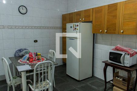 Casa para alugar com 330m², 5 quartos e 8 vagasCozinha 2