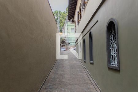 Casa para alugar com 330m², 5 quartos e 8 vagasÁrea Externa