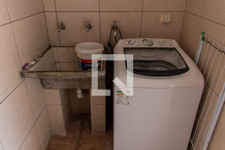 Casa para alugar com 330m², 5 quartos e 8 vagasÁrea de Serviço