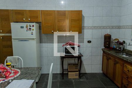 Casa para alugar com 330m², 5 quartos e 8 vagasCozinha 2