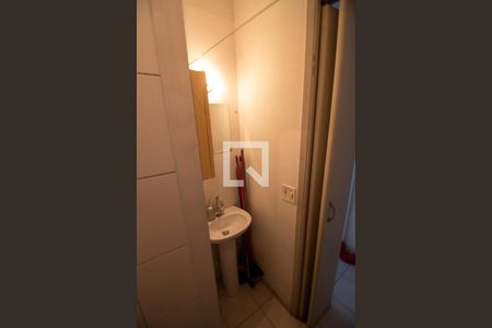 Banheiro de apartamento à venda com 1 quarto, 34m² em Santo Amaro, São Paulo