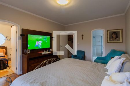 Casa à venda com 520m², 4 quartos e 2 vagasSuíte Master