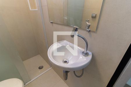 Apartamento à venda com 75m², 2 quartos e sem vagaBanheiro da Suíte