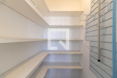 Apartamento à venda com 75m², 2 quartos e sem vagaDispensa