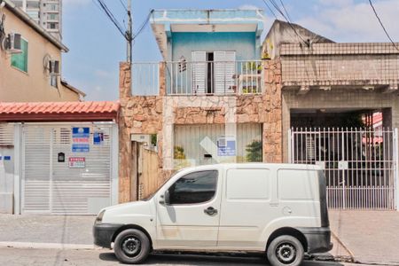Casa à venda com 300m², 6 quartos e 2 vagasFachada