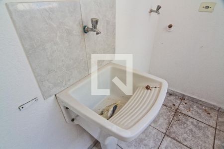 Casa à venda com 300m², 6 quartos e 2 vagasCasa 2 - área de serviço