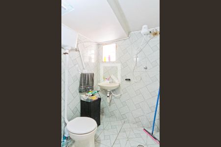Banheiro de casa à venda com 6 quartos, 300m² em Chora Menino, São Paulo