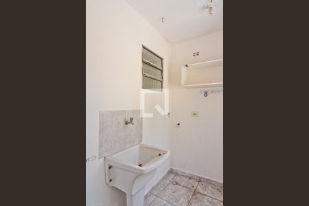 Casa à venda com 300m², 6 quartos e 2 vagasCasa 2 - área de serviço