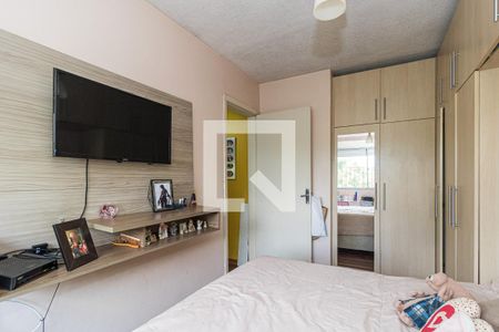 Quarto 1 de apartamento para alugar com 2 quartos, 52m² em Santo Antônio, Porto Alegre