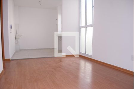 Sala de apartamento para alugar com 2 quartos, 44m² em Jardim das Margaridas, Salvador