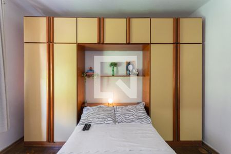 Apartamento à venda com 108m², 3 quartos e 1 vagaQuarto 2