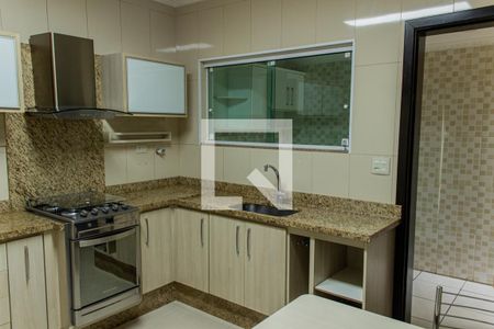 Casa para alugar com 70m², 2 quartos e 1 vagaCozinha