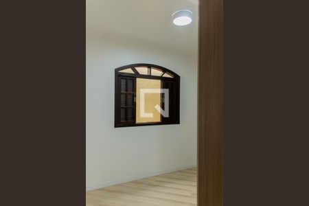 Casa para alugar com 70m², 2 quartos e 1 vagaQuarto