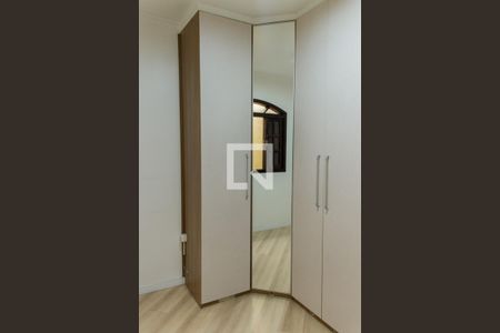 Casa para alugar com 70m², 2 quartos e 1 vagaQuarto