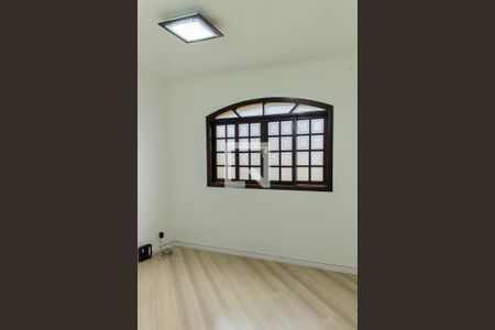 Casa para alugar com 70m², 2 quartos e 1 vagaSala