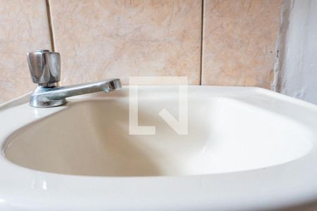 Casa para alugar com 55m², 1 quarto e sem vagaBanheiro Detalhe