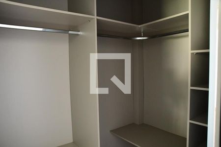 Casa de condomínio para alugar com 103m², 3 quartos e 2 vagasCloset