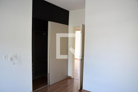 Casa de condomínio para alugar com 103m², 3 quartos e 2 vagasSuíte