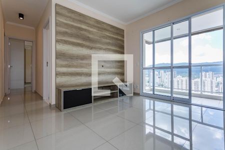 Apartamento para alugar com 72m², 2 quartos e 1 vagaSala