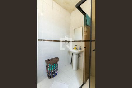 Casa à venda com 280m², 4 quartos e 4 vagas Casa à venda com 280m², 4 quartos e 4 vagasBanheiro da Suíte 2