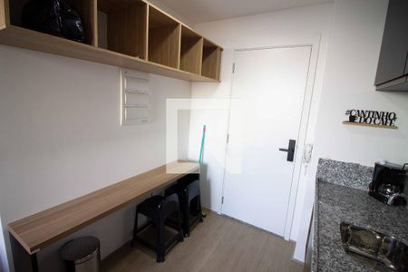 Cozinha de kitnet/studio para alugar com 1 quarto, 19m² em Brás, São Paulo