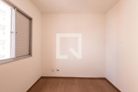 Apartamento para alugar com 76m², 3 quartos e 1 vagaQuarto 2