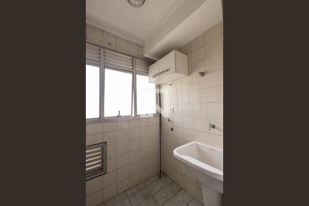 Apartamento para alugar com 76m², 3 quartos e 1 vagaÁrea de Serviço