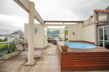 Apartamento para alugar com 174m², 2 quartos e 2 vagas Apartamento para alugar com 174m², 2 quartos e 2 vagasCobertura